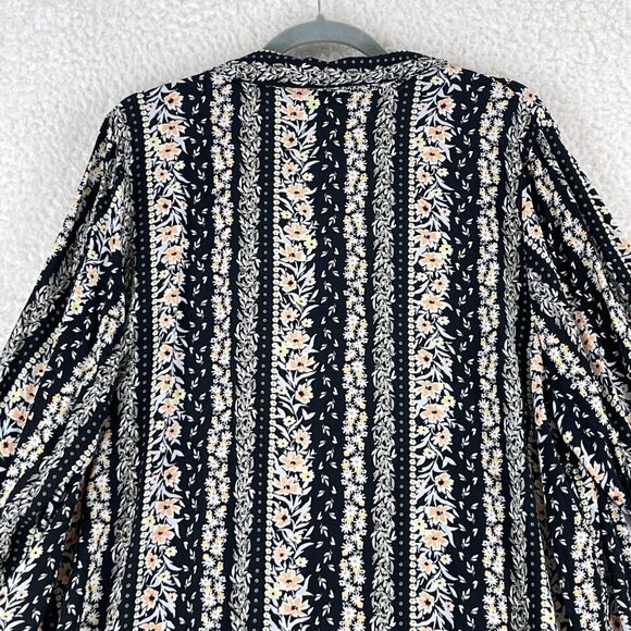 Woman Within Black Floral Print Button-Up Shirt Womens 3/4 Sleeve V-Neck Size 1X - Picture 13 of 15